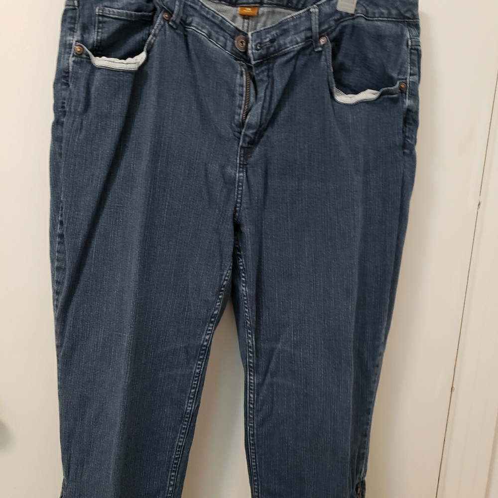 Womens capris